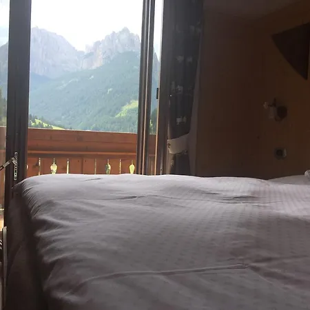 El Paster Hotel